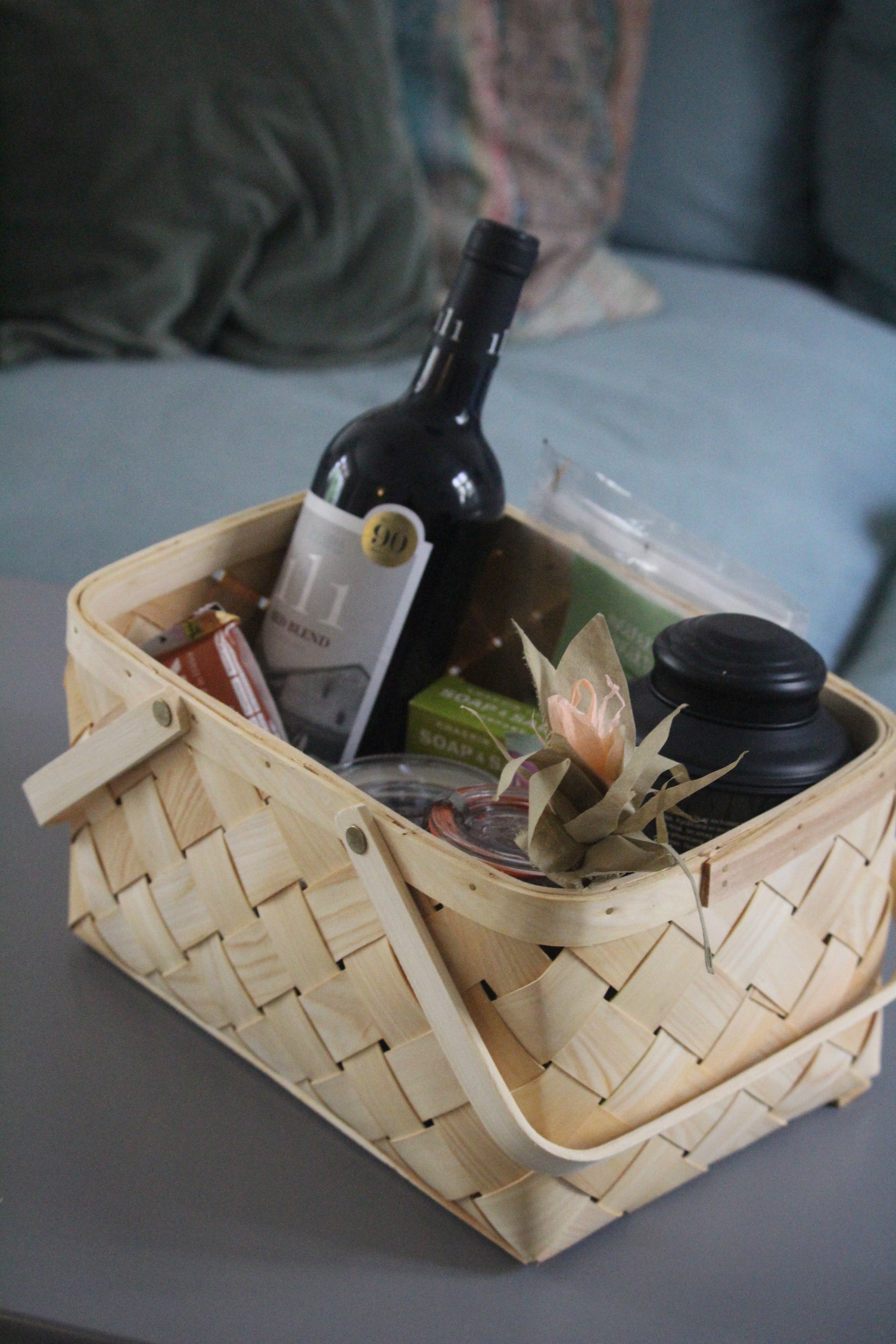 Klassisk Spånkurv m. hank (mellem) B25xL35xH18